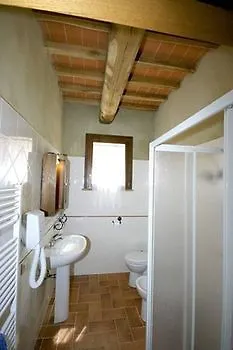 Il Nespolo Hotel Lari